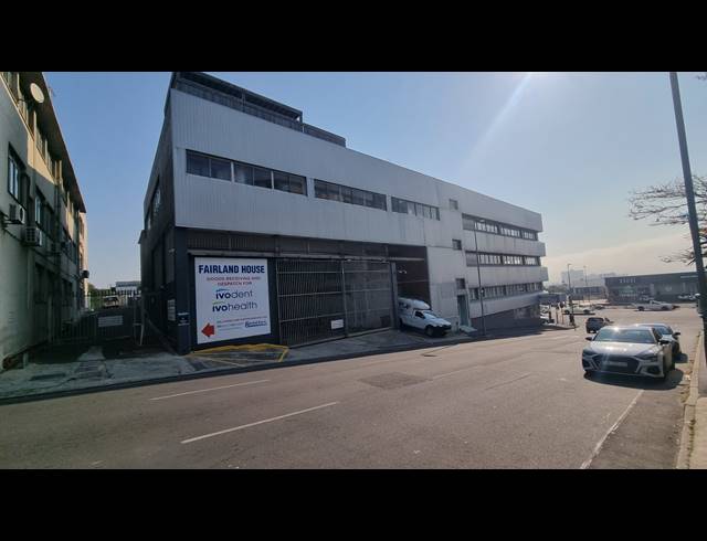 486M² OFFICE FOR SALE IN SALT RIVER